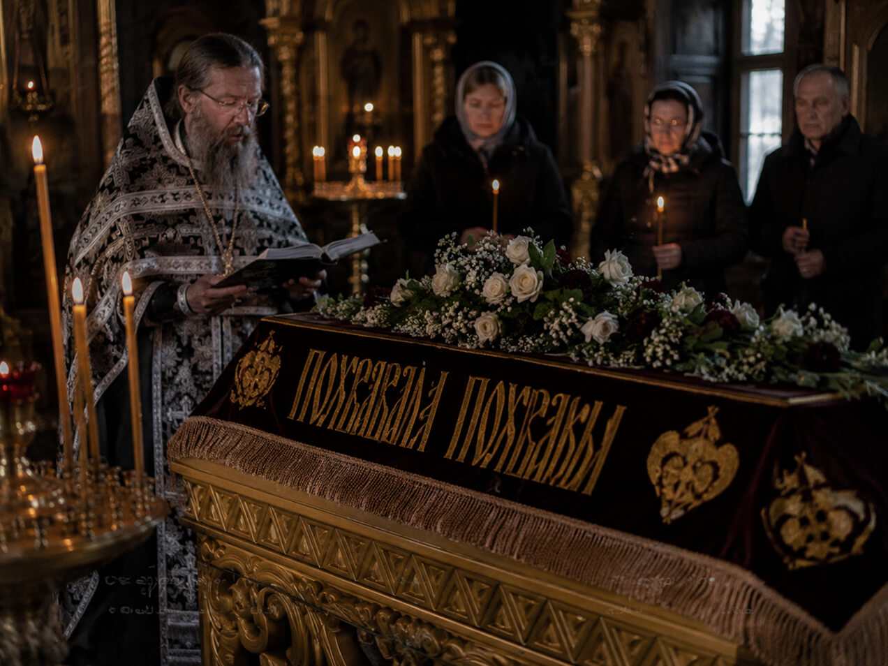 Vecticībnieku atvadu ceremonija tiek organizēta vecticībnieku lūgšanu namā