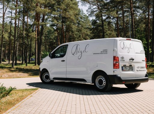 Специализированный катафалк ритуального бюро AngelAB